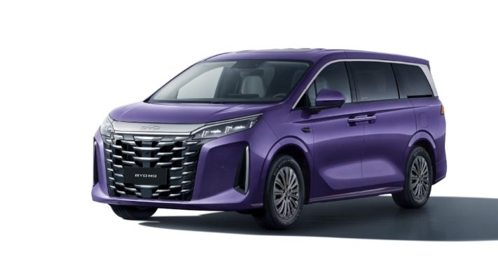 BYD M9
