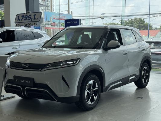 BYD Atto 2 2026 tại showroom BYD Bình Dương