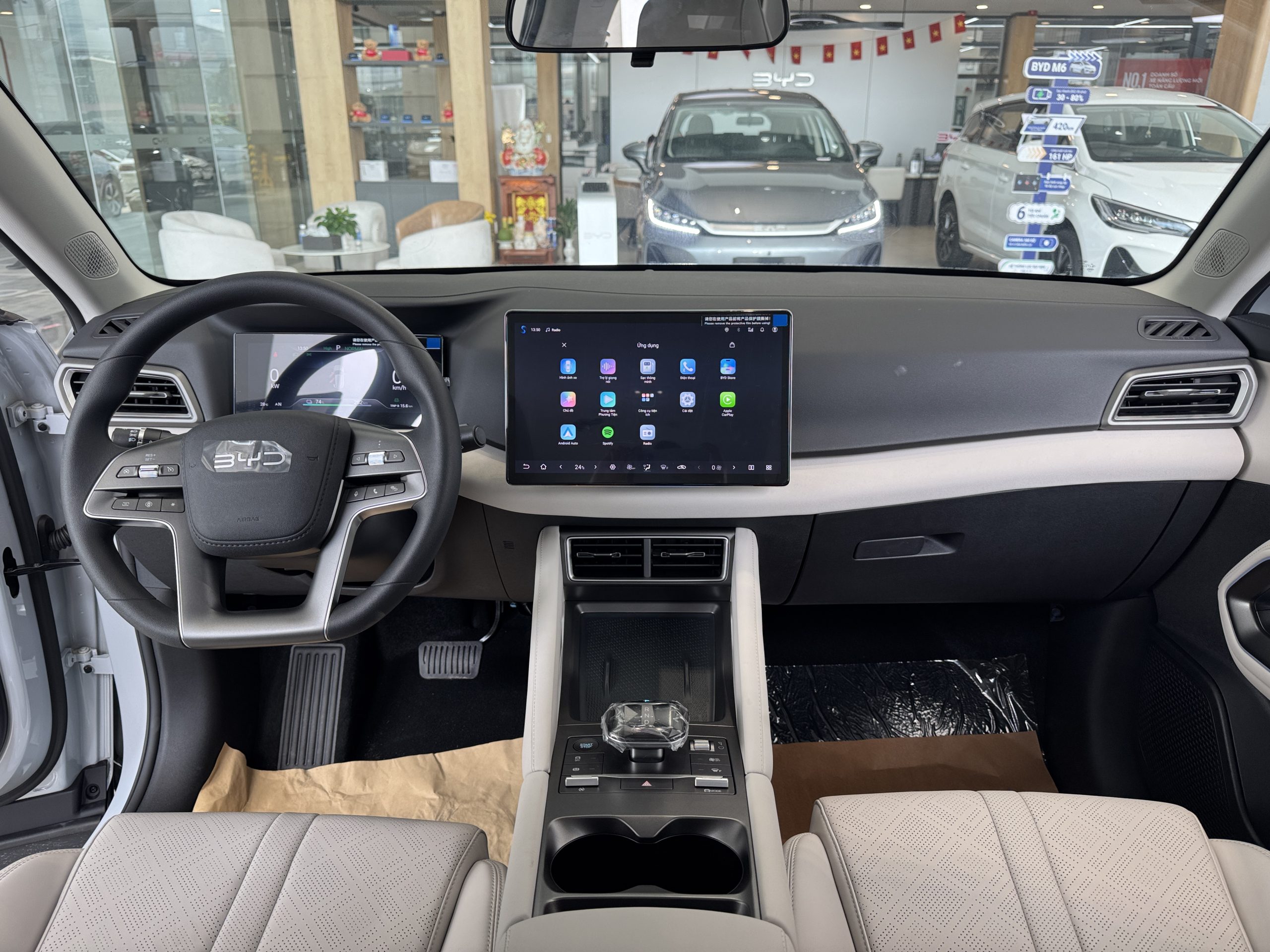 Nội thất BYD Atto 2 2026 - bảng táp lô và màn hình giải trí